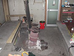 小ズッコ小屋の中